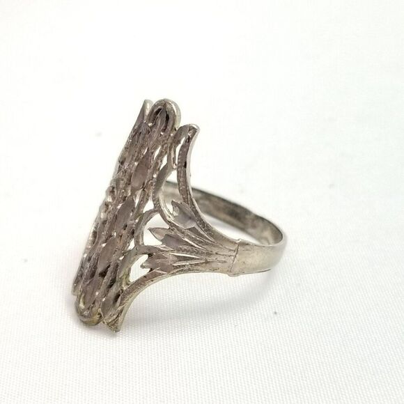 Vintage Silver Tone Filigree Cut Out Design Ring, Size 7 Band, Estate, Tarnished - Picture 3 of 8